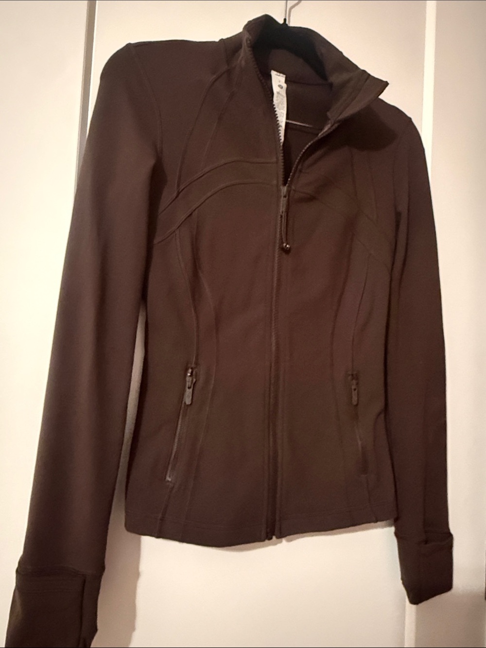 Lululemon Athletica Define - Luon Espresso - Picture 4 of 5
